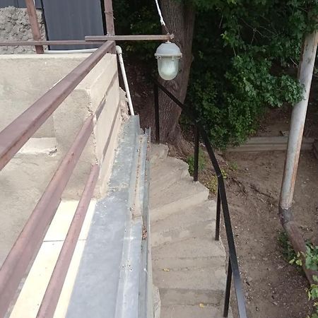 Veranda M Тбилиси Экстерьер фото