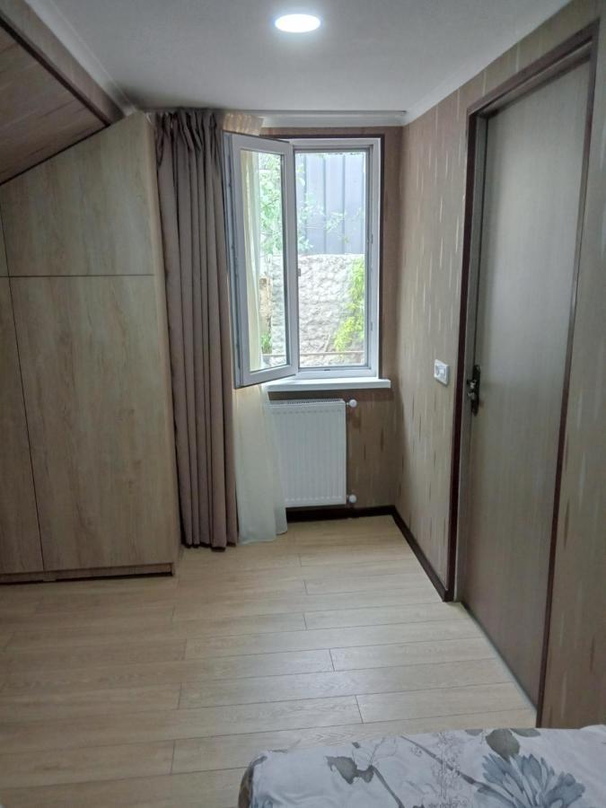 Veranda M Тбилиси Экстерьер фото